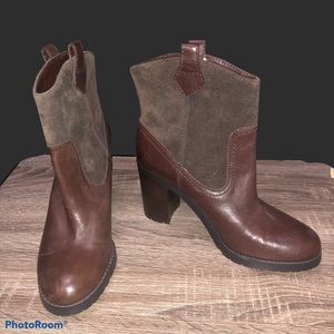 Lauren Ralph Lauren Devyn Dark Brown Ankle Boot